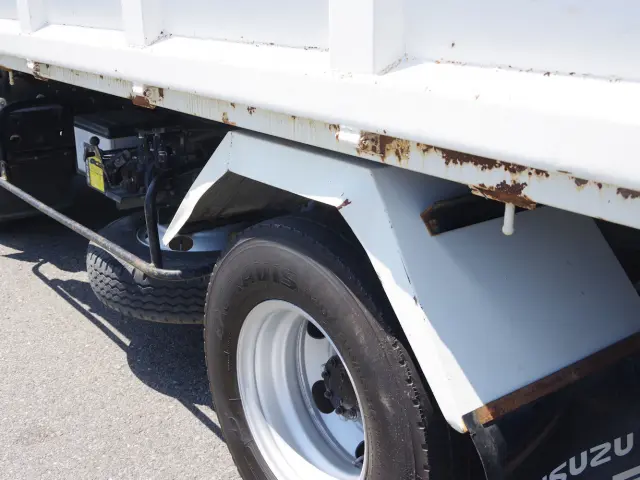 いすゞ エルフ TKG-NPR85YN(2WD)の写真25