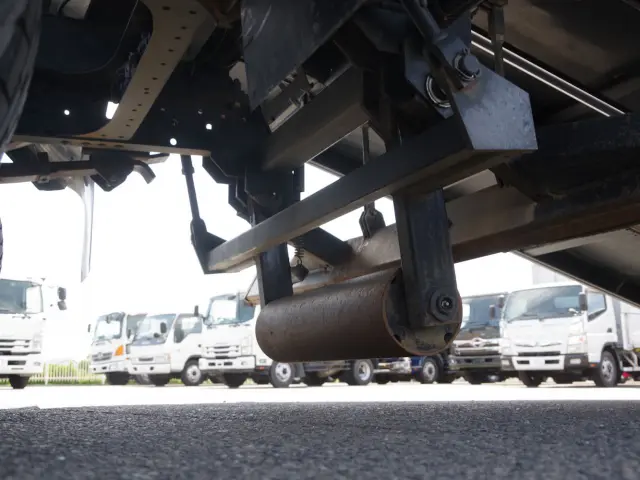 いすゞ フォワード TKG-FRR90S2(2WD)の写真16