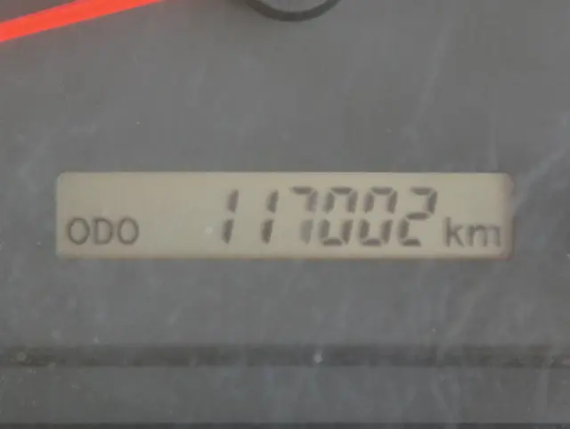 いすゞ フォワード TKG-FRR90S2(2WD)の写真24