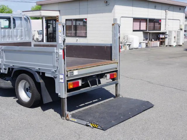 日野 デュトロ TKG-XZU675M(4WD)の写真10