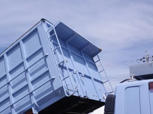 三菱 ファイター TKG-FK62FY(2WD)の写真11