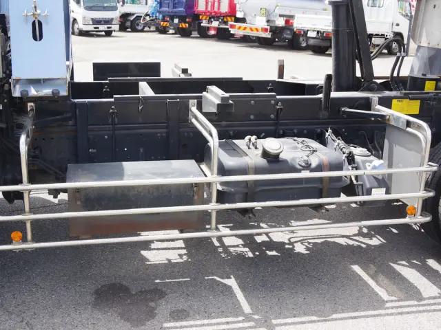 三菱 ファイター TKG-FK62FY(2WD)の写真15