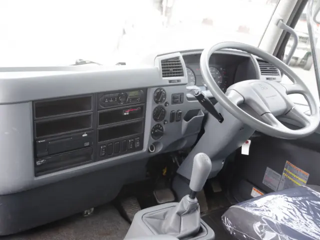 三菱 ファイター TKG-FK62FY(2WD)の写真28