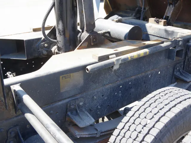 いすゞ フォワード TKG-FRR90S1(2WD)の写真7