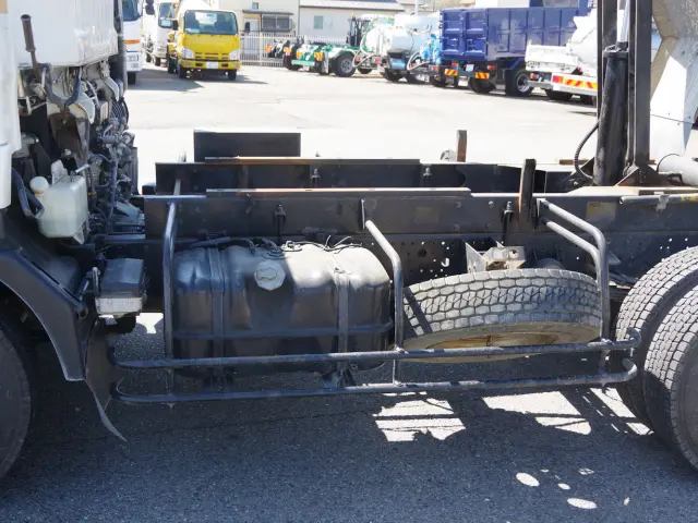 いすゞ フォワード TKG-FRR90S1(2WD)の写真13