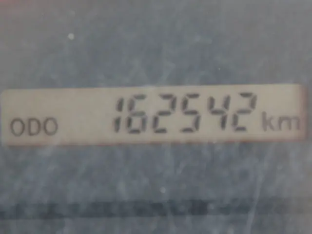 いすゞ フォワード TKG-FRR90S1(2WD)の写真24