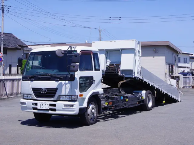 UD コンドル BDG-PK37D(2WD)の写真1