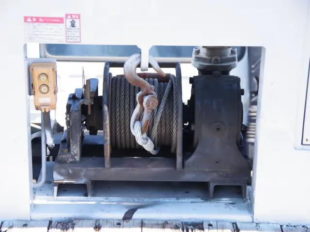 UD コンドル BDG-PK37D(2WD)の写真13