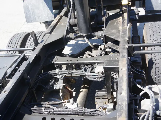 三菱 ファイター 2KG-FK72F(2WD)の写真8