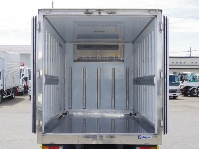 三菱 キャンター TPG-FBA50(2WD)の写真5