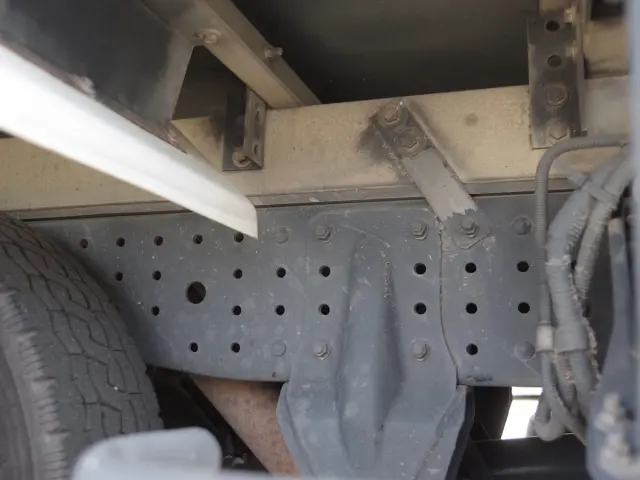 三菱 キャンター TPG-FBA50(2WD)の写真7