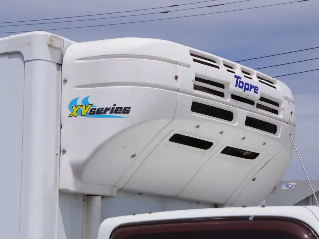 三菱 キャンター TPG-FBA50(2WD)の写真10