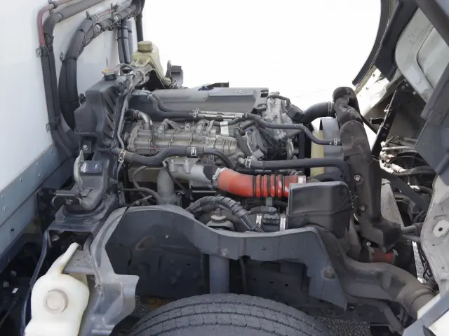 三菱 キャンター TPG-FBA50(2WD)の写真28
