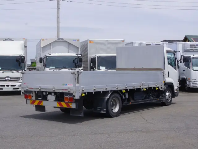 いすゞ フォワード 2RG-FRR90S2(2WD)の写真4