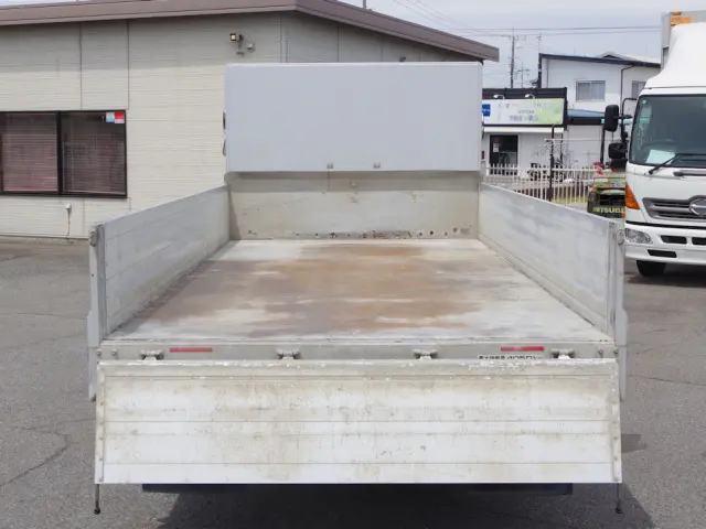 いすゞ フォワード 2RG-FRR90S2(2WD)の写真5