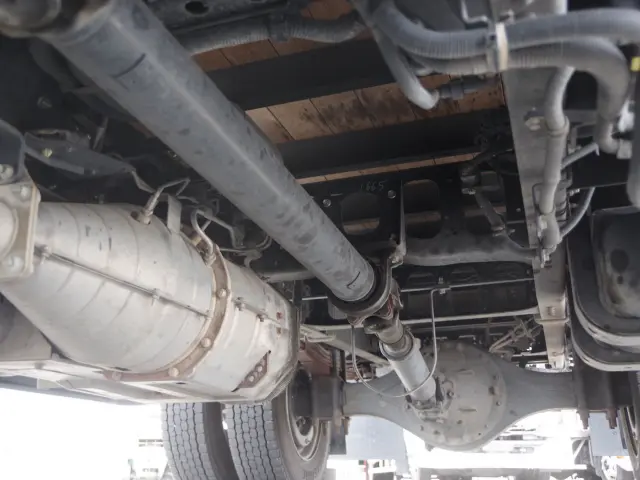 いすゞ フォワード 2RG-FRR90S2(2WD)の写真10