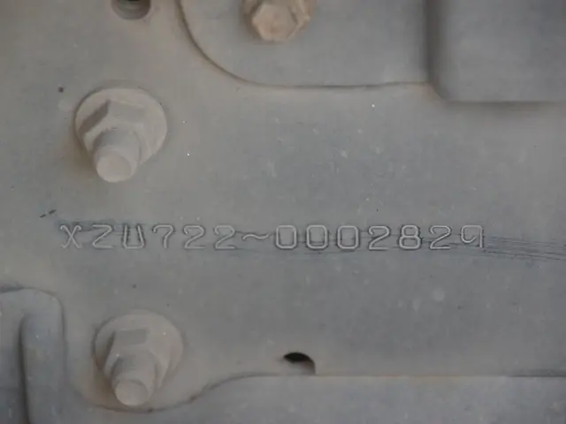 日野 デュトロ TDG-XZU722M(2WD)の写真32