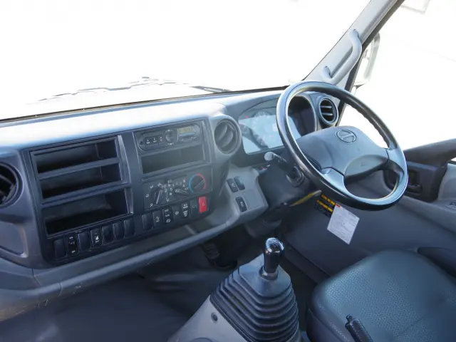 日野 デュトロ TDG-XZU722M(2WD)の写真33