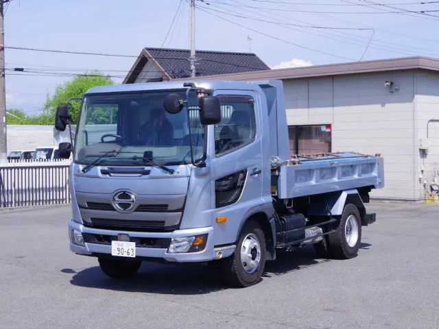 日野 レンジャー 2KG-FC2ABA(2WD)の写真1