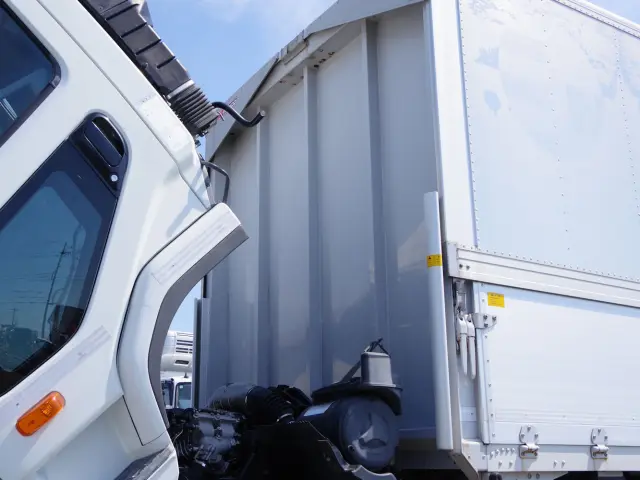 三菱 ファイター QKG-FK72FZ(2WD)の写真17