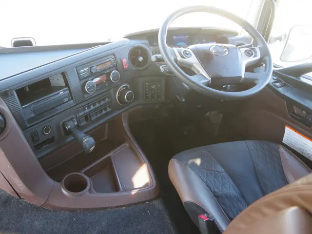 日野 プロフィア 2DG-SH1EEGG(2WD)の写真24