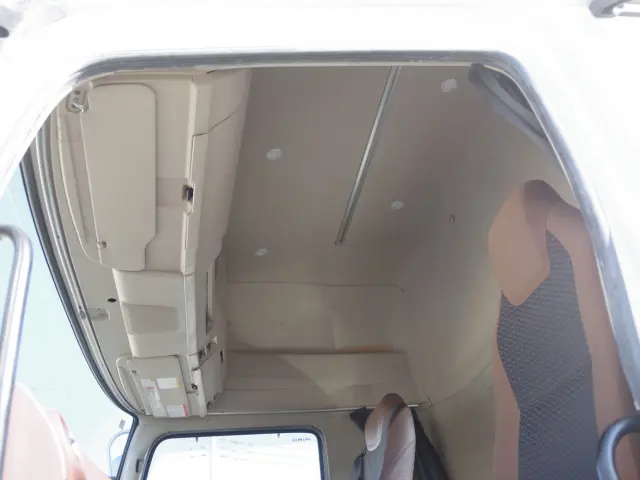 日野 プロフィア 2DG-SH1EEGG(2WD)の写真25