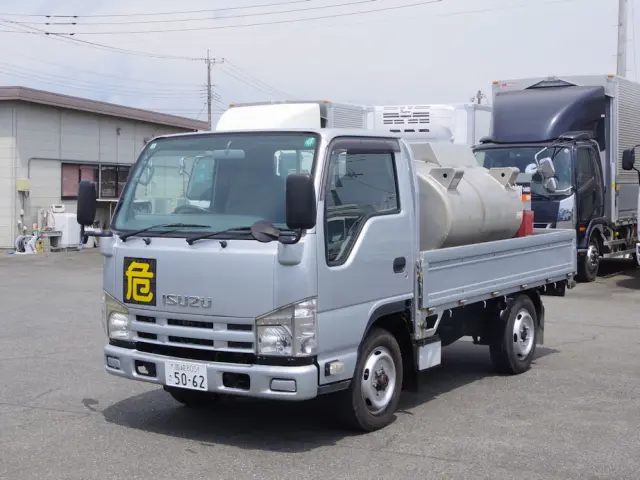 いすゞ エルフ TKG-NHS85A(4WD)の写真1
