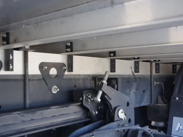 日野 レンジャー 2KG-FD2ABG(2WD)の写真8