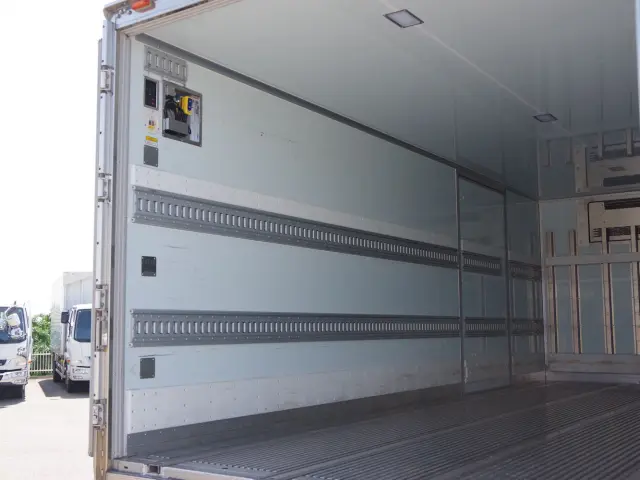 日野 レンジャー 2KG-FD2ABG(2WD)の写真15