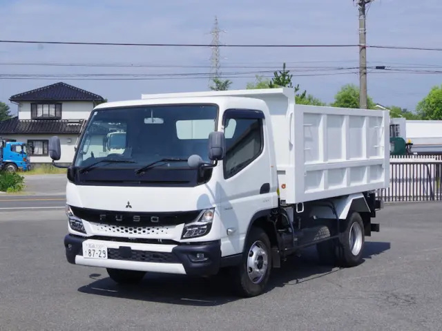 三菱 キャンター 2PG-FEBM0(2WD)の写真1