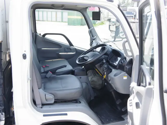 日野 デュトロ TKG-XZC605M(2WD)の写真32