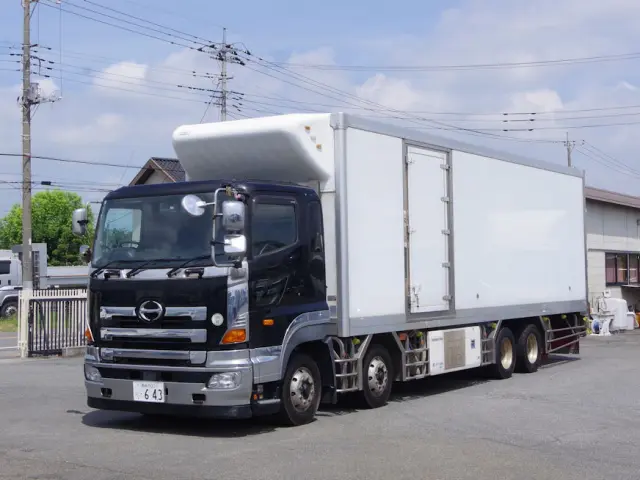 日野 プロフィア QPG-FW1EXEG(8x4)の写真1