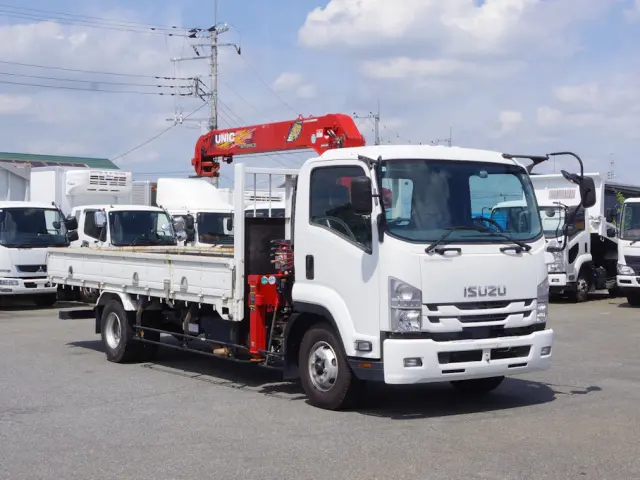 いすゞ フォワード 2PG-FRR90S1(2WD)の写真2