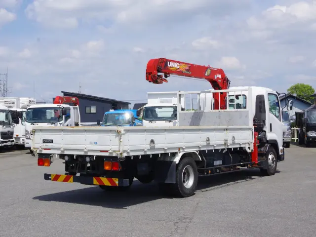 いすゞ フォワード 2PG-FRR90S1(2WD)の写真4