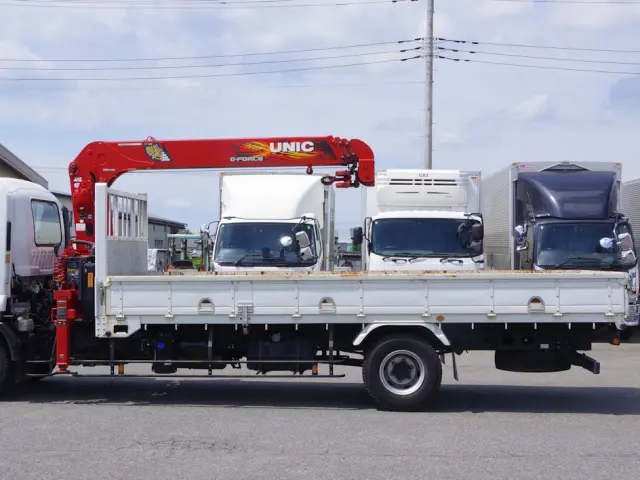 いすゞ フォワード 2PG-FRR90S1(2WD)の写真22
