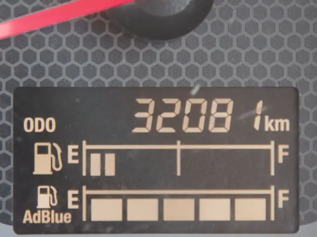 いすゞ フォワード 2PG-FRR90S1(2WD)の写真31