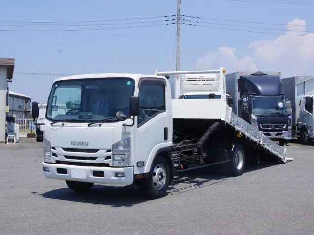 いすゞ エルフ 2RG-NPR88YN(2WD)の写真1