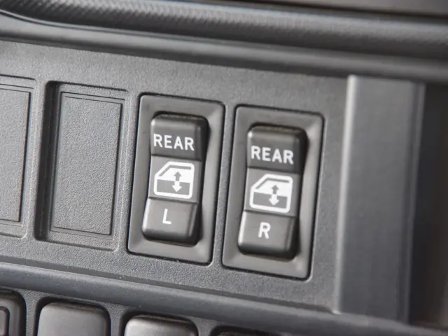 日野 デュトロ 2KG-XZU605M(2WD)の写真21