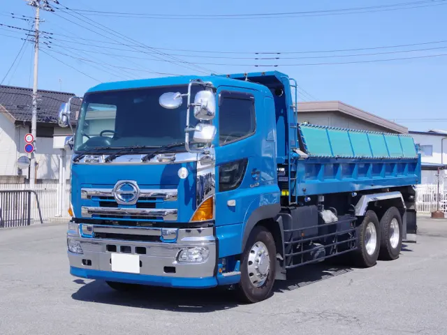 日野 プロフィア QKG-FS1EPBA(6x4)の写真1
