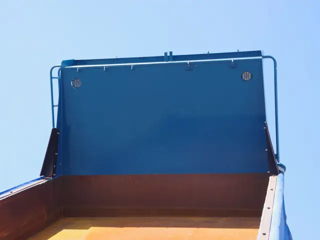 日野 プロフィア QKG-FS1EPBA(6x4)の写真12