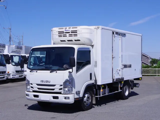 いすゞ エルフ 2RG-NPR88YN(2WD)の写真1