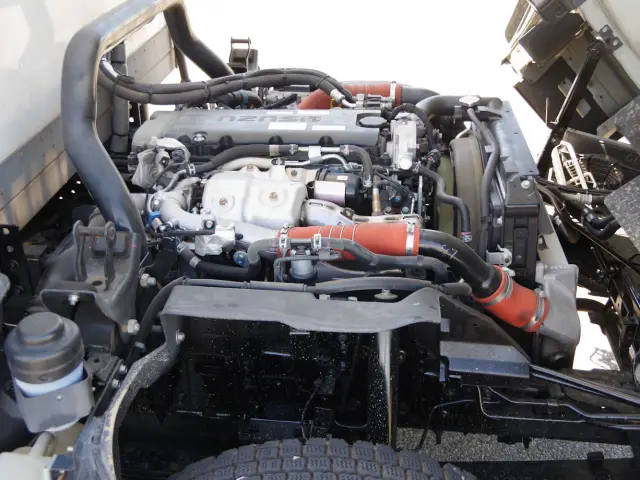 いすゞ エルフ 2RG-NPR88YN(2WD)の写真29