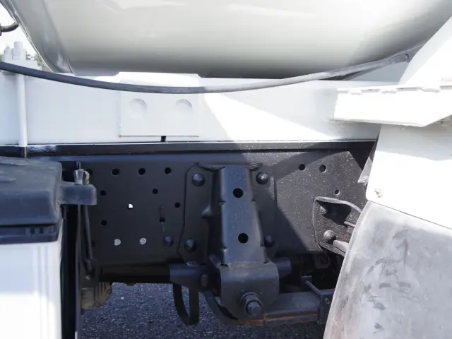 いすゞ エルフ TKG-NKR85N(2WD)の写真8