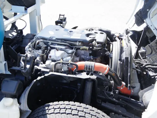 いすゞ エルフ TKG-NKR85N(2WD)の写真22