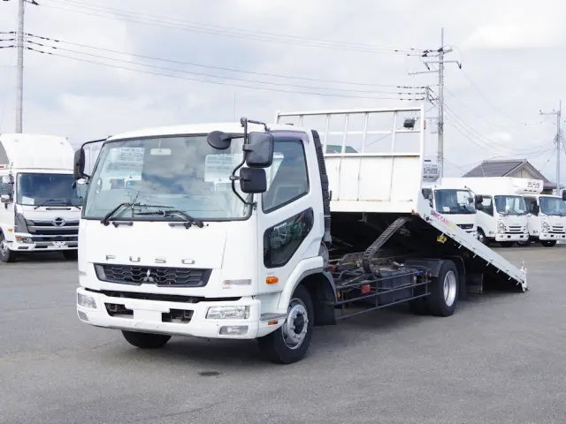 三菱 ファイター SKG-FK72FY(2WD)の写真1