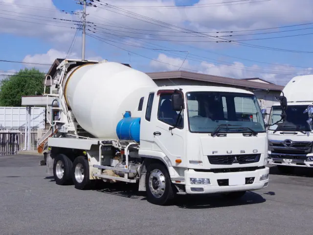 三菱 ファイター QDG-FQ62F(2WD)の写真2
