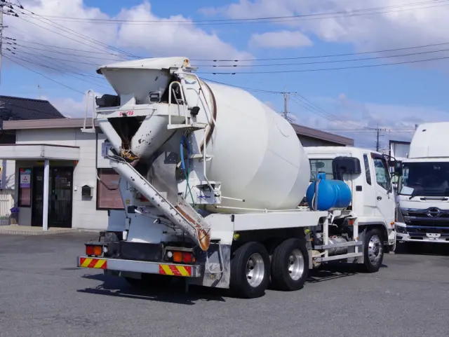 三菱 ファイター QDG-FQ62F(2WD)の写真4