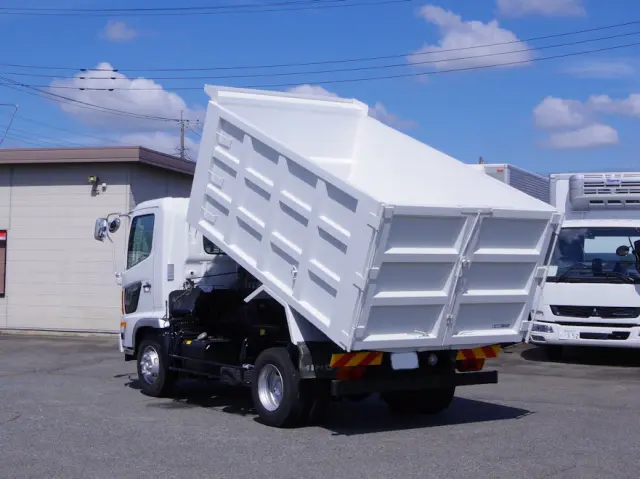 日野 レンジャー SKG-FC9JCAA(2WD)の写真3