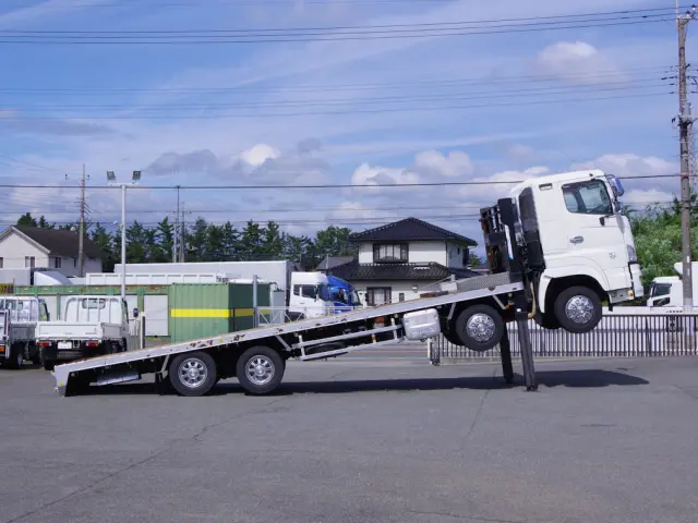 日野 プロフィア QPG-FW1EWEA(8x4)の写真11