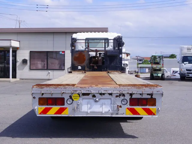日野 プロフィア QPG-FW1EWEA(8x4)の写真17